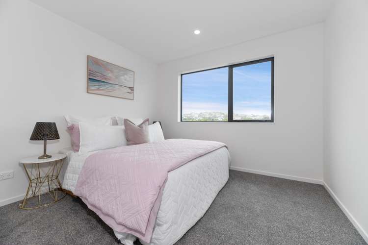 18B Geneva Place Blockhouse Bay_6