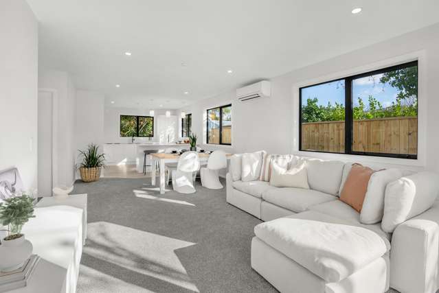 10/12 Marion Street Silverstream_4