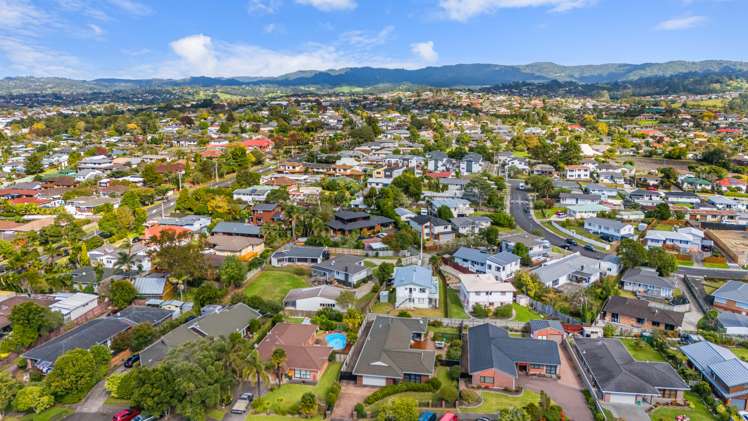 15 Statesman Street Henderson_41