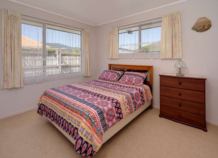 32 Masefield Street Stoke_10