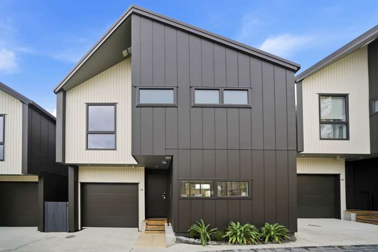 10B Neptune Avenue_0