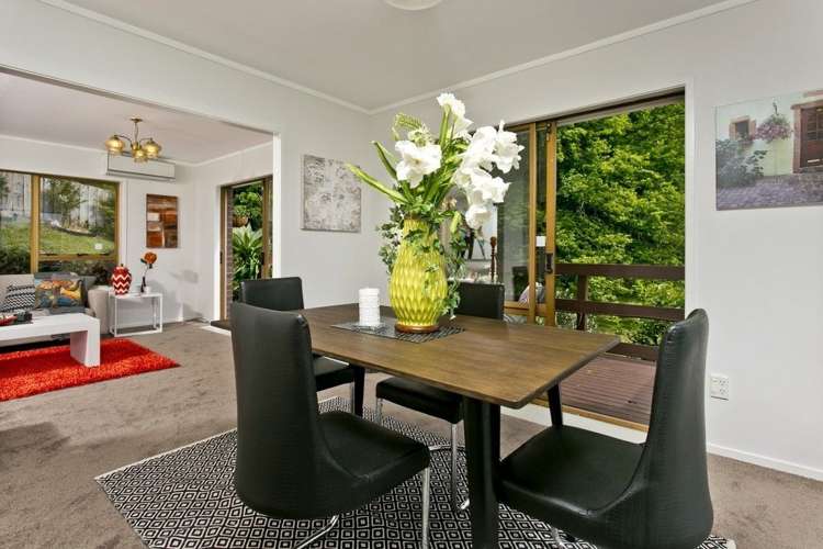 2/11 Mahuta Grove Northcote_8