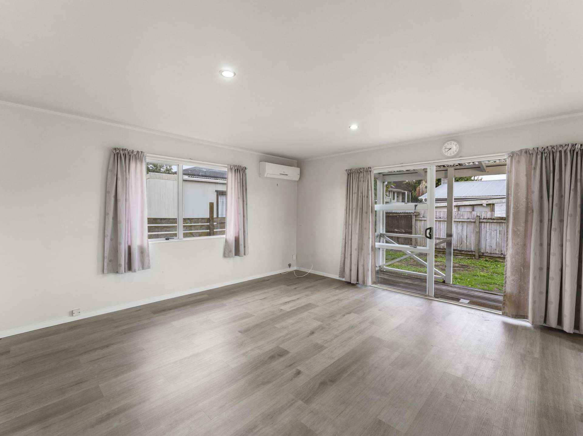 9b Gloucester Road Manurewa_0