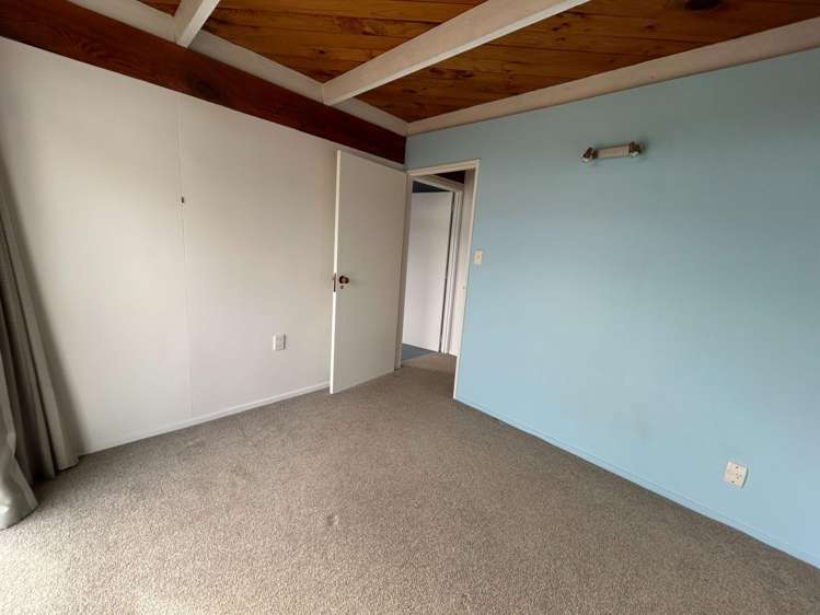 36 Ranui Crescent Diamond Harbour_14