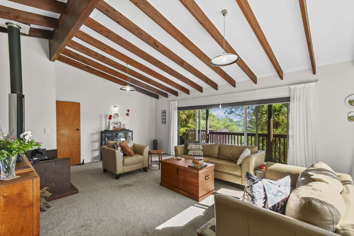 73 Cherrington Road_1