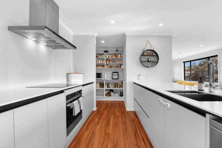 13 Carmine Crescent Appleby_9