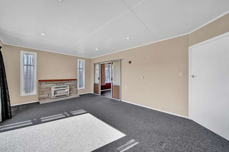 39 Gloucester Street Patea_7