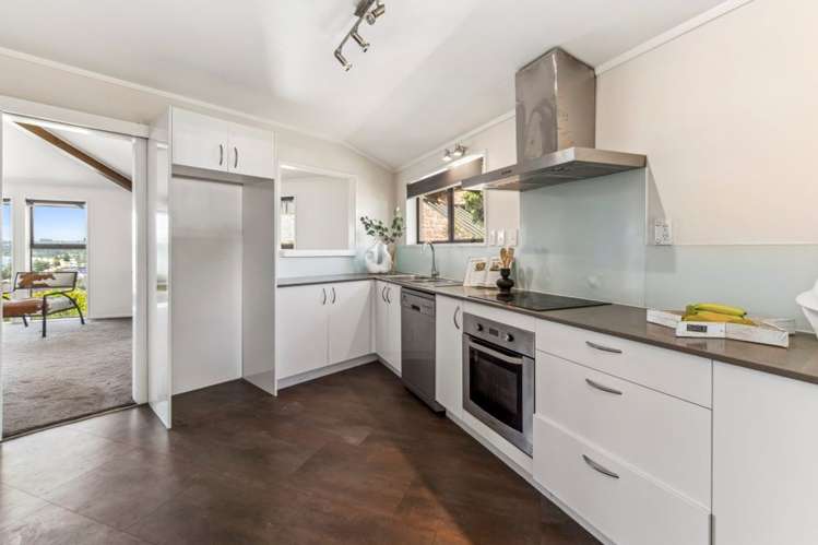 1/166 & 166 Clovelly Road Bucklands Beach_8