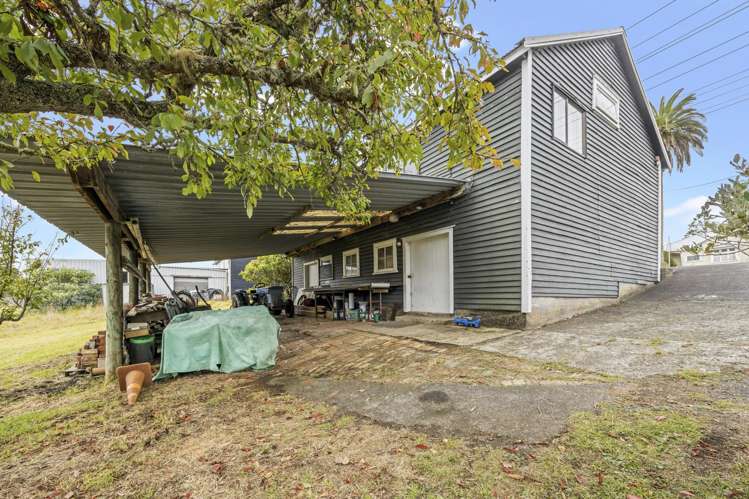 551-561 West Coast Road Oratia_12
