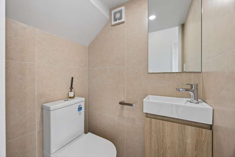 27 Arahopu Place Papakura_14