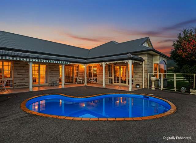 Country Lifestyle on a Grand Scale