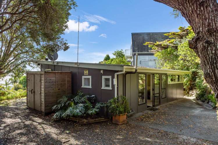 2 Rangikapiti Road Coopers Beach_19