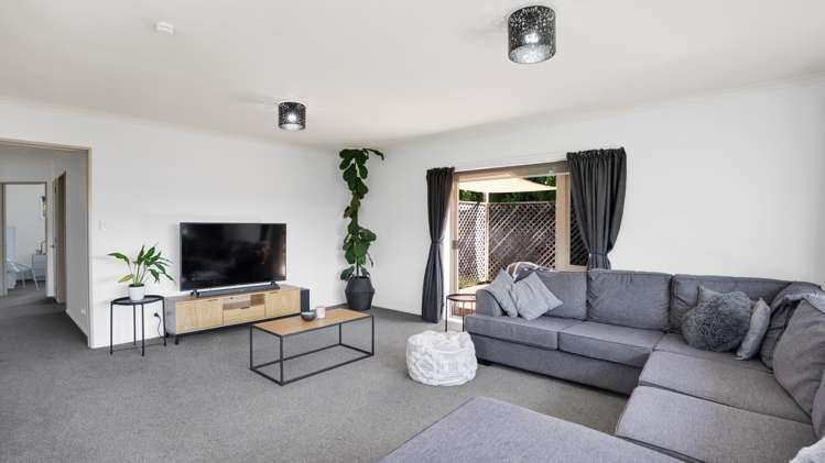 10 Estate Grove Inglewood_7