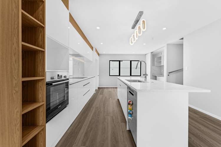 4/24 (Lot 6) Aberfeldy Avenue Highland Park_8