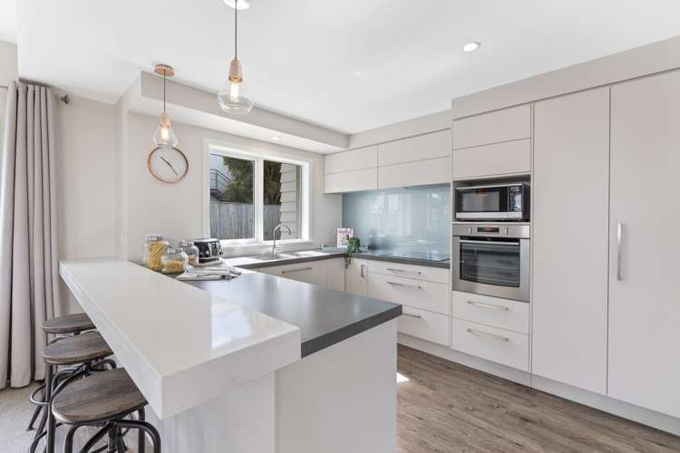 742 Main Street Palmerston North Central_2