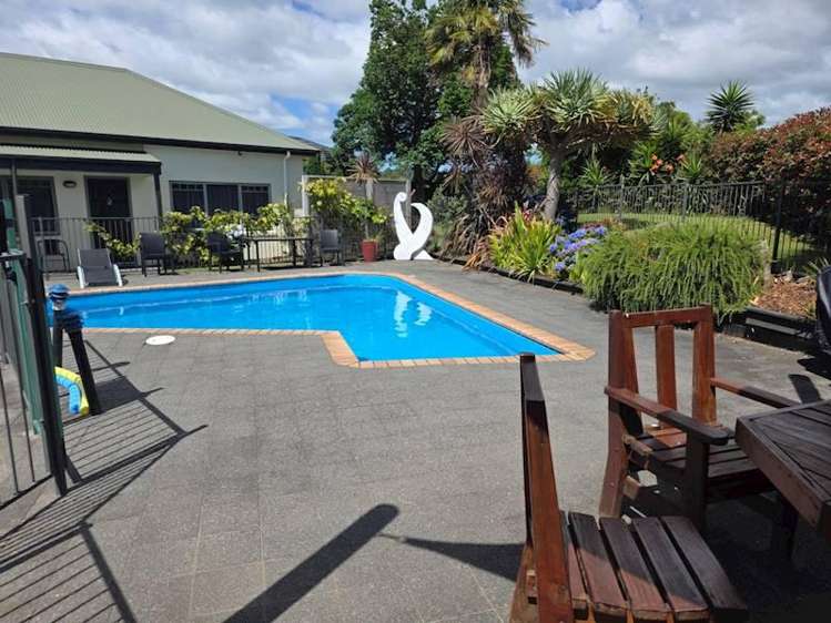 Address withheld Avenues_5