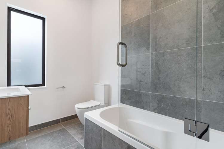 5/4 Glen Atkinson Street Saint Heliers_16