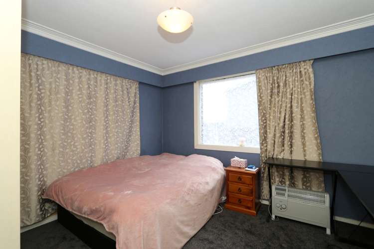 52 Edinburgh Crescent Waikiwi_10