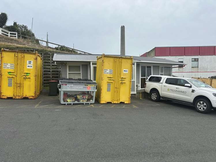 143 Breakwater Road New Plymouth_11