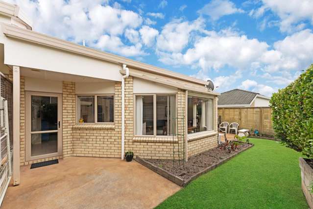 24/169 Sturges Road Henderson_2