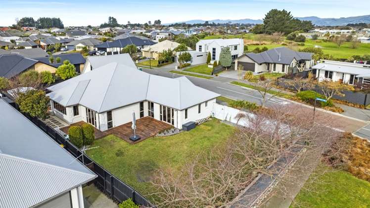 32 Linkwater Way Parklands_18