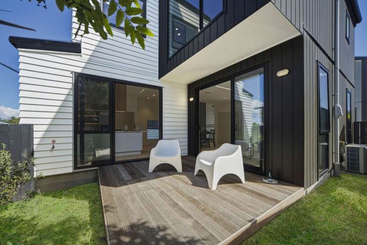 2/1 Montana Avenue_3