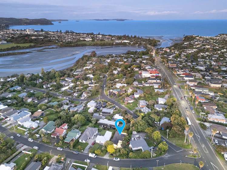 3 Moffat Road Red Beach_26