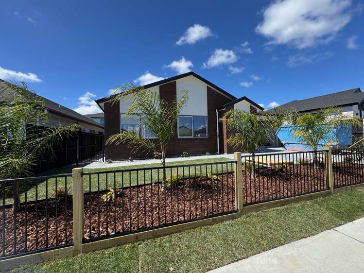 39 Tukutata Crescent Wainui_1