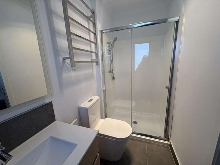 1D/23 Hibiscus Avenue Hamilton Lake_3