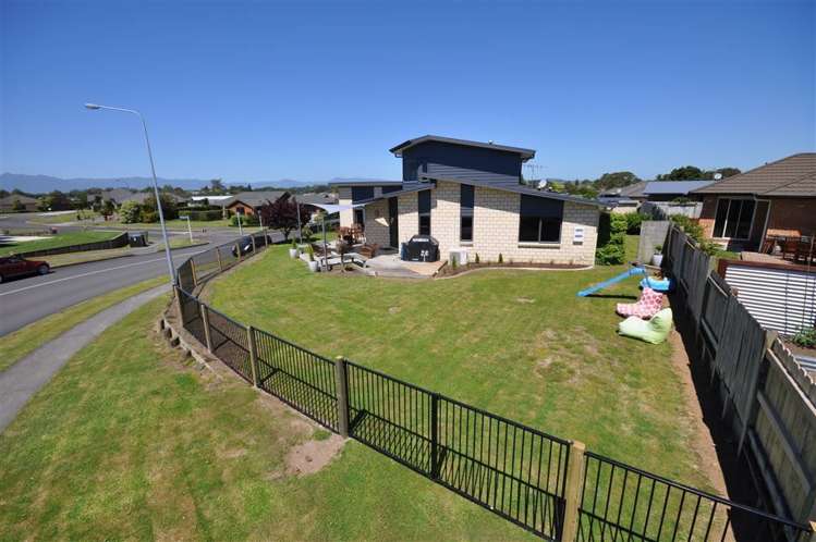 66 Stirling Drive Morrinsville_15