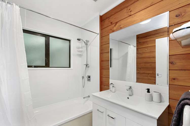 22 Akatea Street Berhampore_9