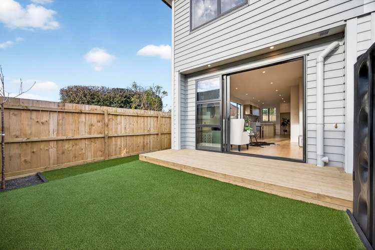 62E Kings Road Panmure_16