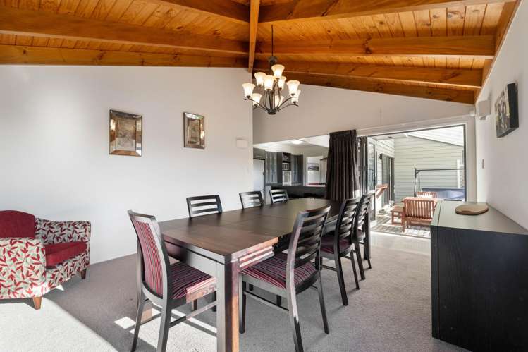 64 Karina Road Merrilands_11