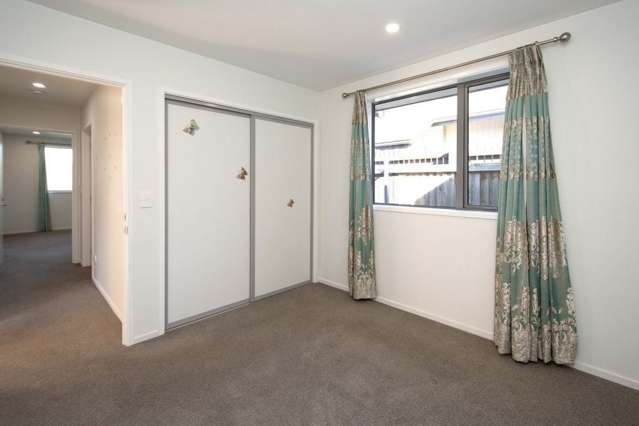 15 Charente Way Yaldhurst_4