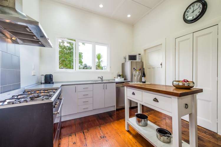 10 Maunganui Road Birkenhead_12