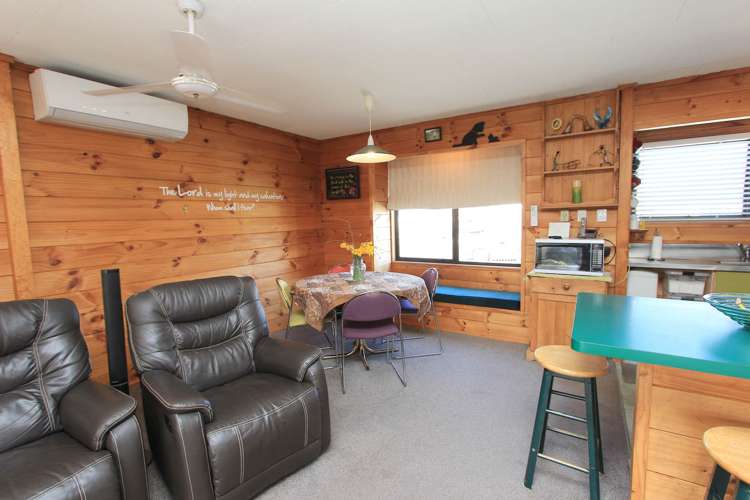 19 South Street Blenheim Central_5