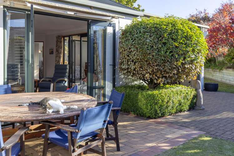 4/74 Birch Street Hilltop_10