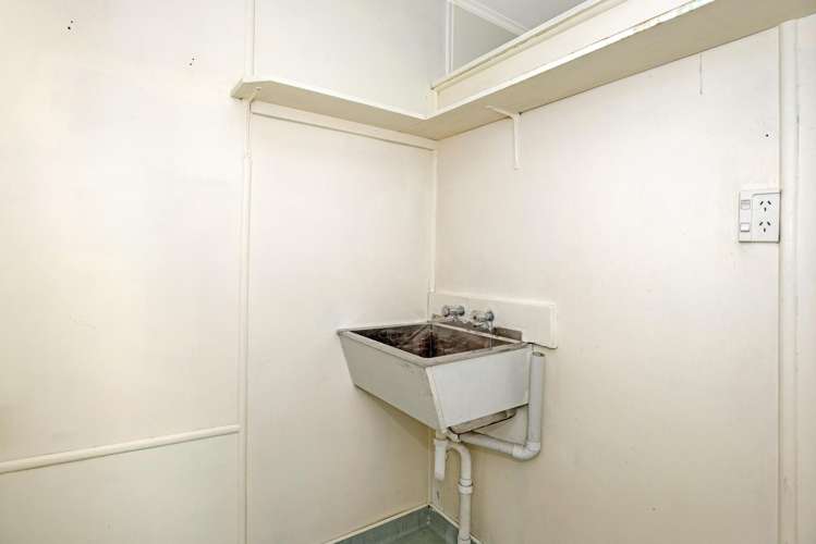 26,28,30 Cavendish Crescent Outer Kaiti_6