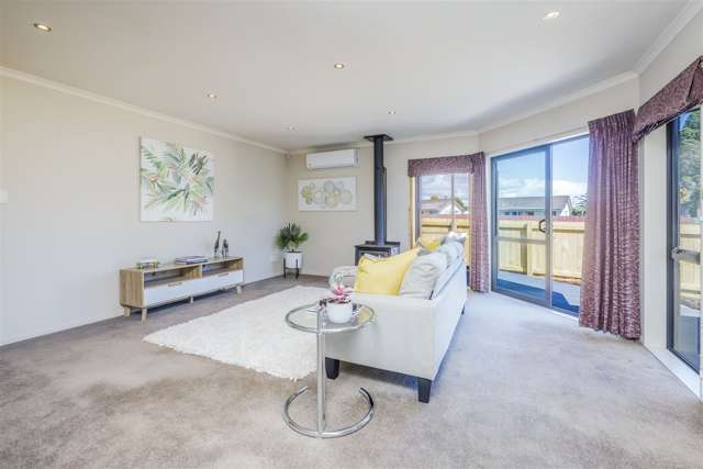 A/8 Shirley Avenue Papakura_2