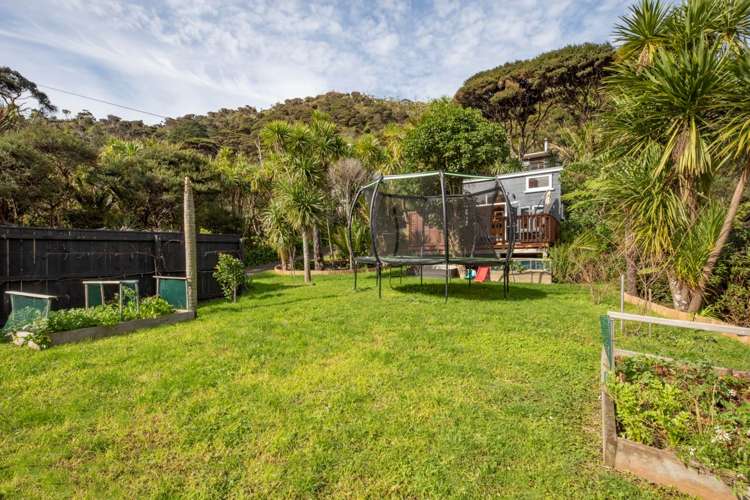 125 Seaview Road Piha_20