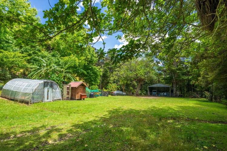 14 Tahunatapu Road Parua Bay_40