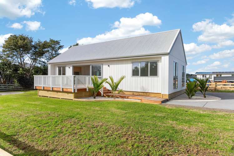 1 Grey Heron Close Mangawhai_38
