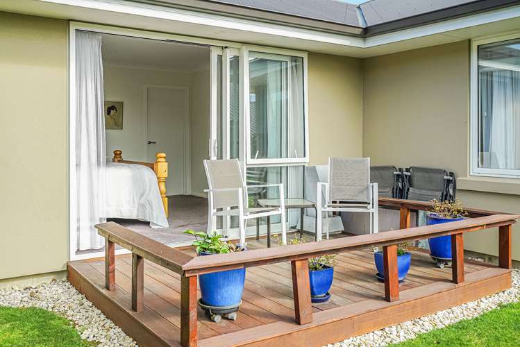 18 Boysenberry Grove Richmond_19