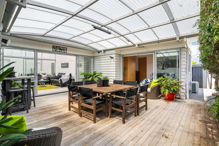 207A Ocean Road Whangamata_9