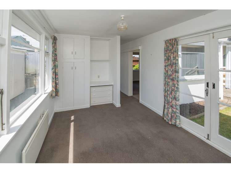 50a Batten Grove The Pines Beach_16