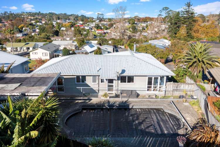 57 Chislehurst Street Henderson_16