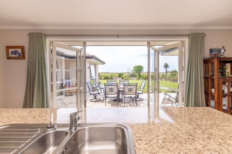 6 Elley Drive Carters Beach_17