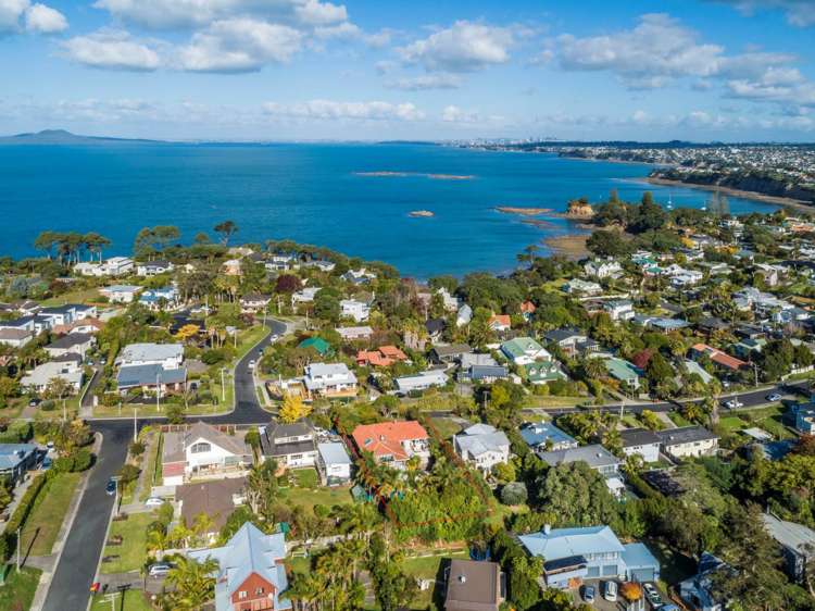 36 Rewi Street Torbay_40