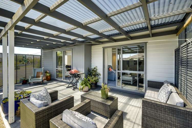 16 Begley Place Frimley_17