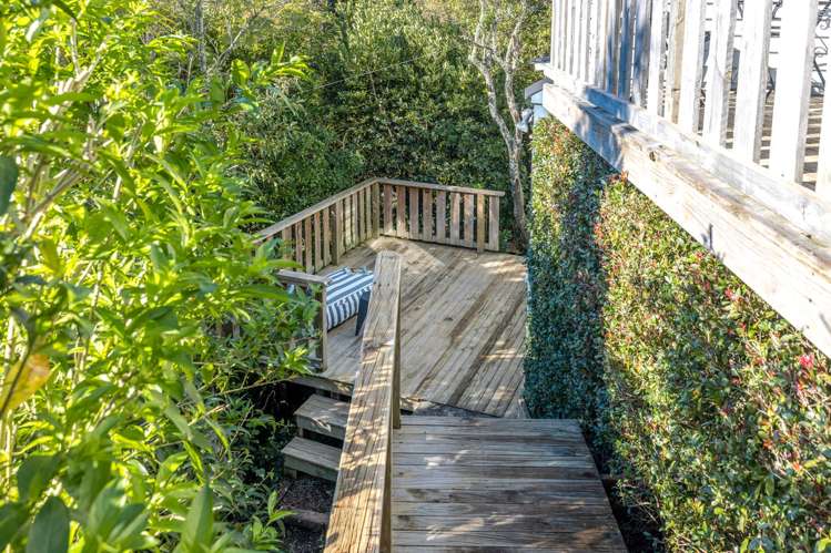 184 Ocean View Road Oneroa_29